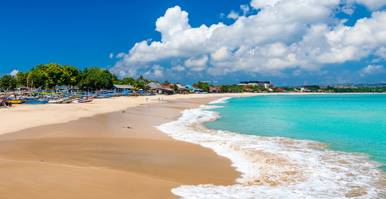 Hotels.com Bali's Jimbaran Beach offers peace and tranquility as the perfect antidote to all the stress in life.
